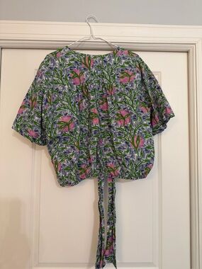 Women's Floral Tie-Back Crop Top Pink & Green Liberty & Justice Never worn nwot